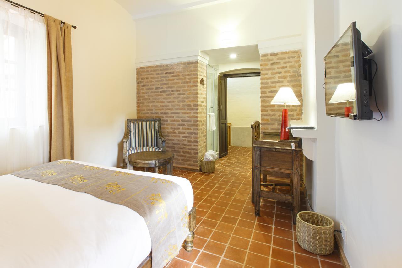 Thamel Villa Heritage Hotel กาฐมาณฑุ ภายนอก รูปภาพ