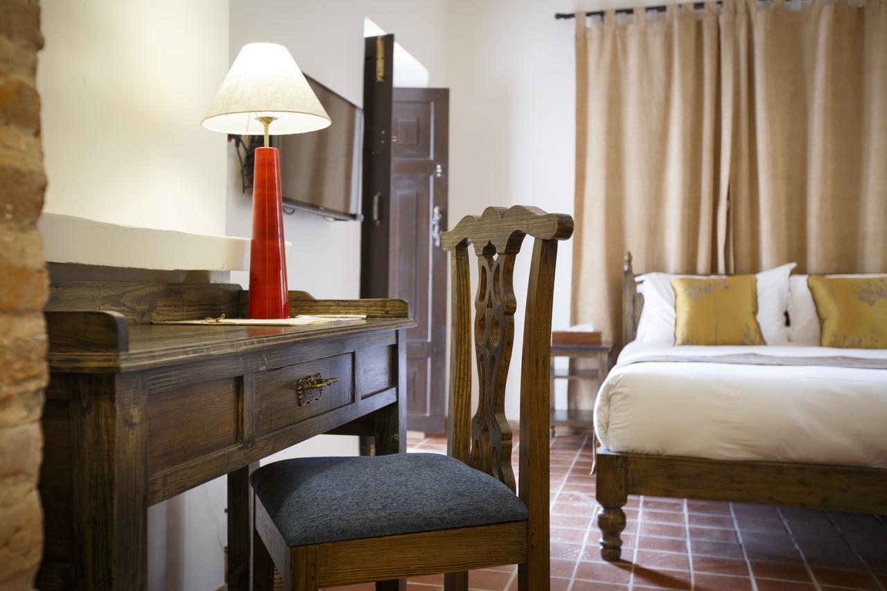 Thamel Villa Heritage Hotel กาฐมาณฑุ ภายนอก รูปภาพ